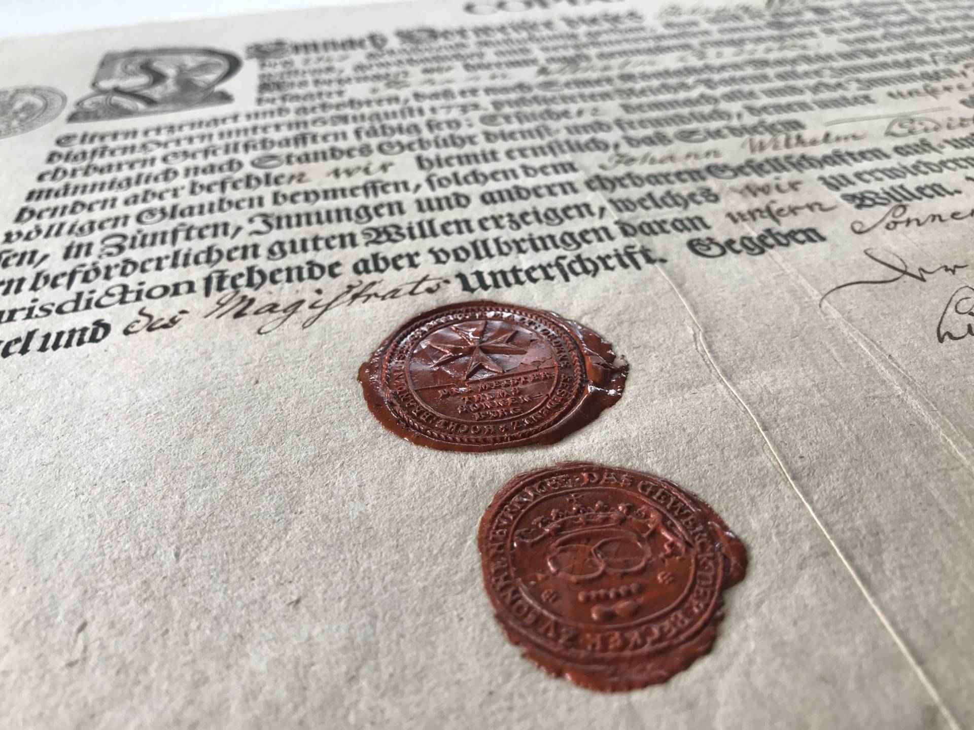 Grande lettre de naissance.